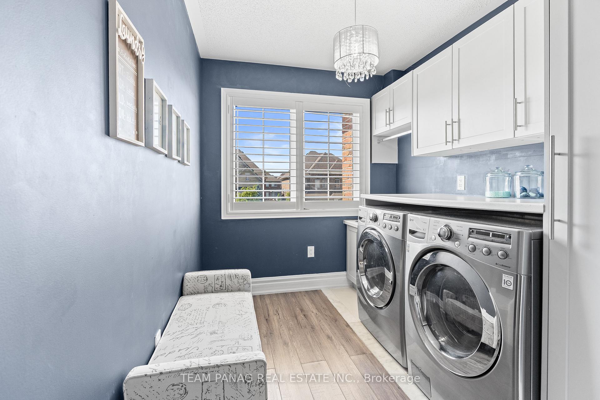 Photo 44 of 21 Lauderhill Road, Brampton, Vales of Castlemore North — HOMEH