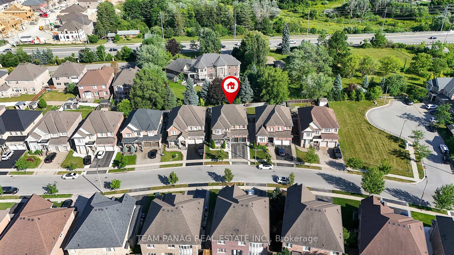 Photo 48 of 21 Lauderhill Road, Brampton, Vales of Castlemore North — HOMEH