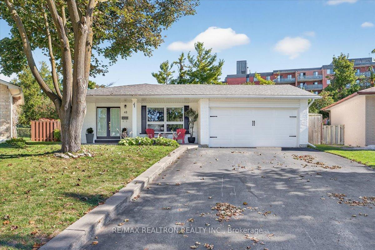 Photo 5 of 48 Roslyn Road, Barrie, Wellington — HOMEH