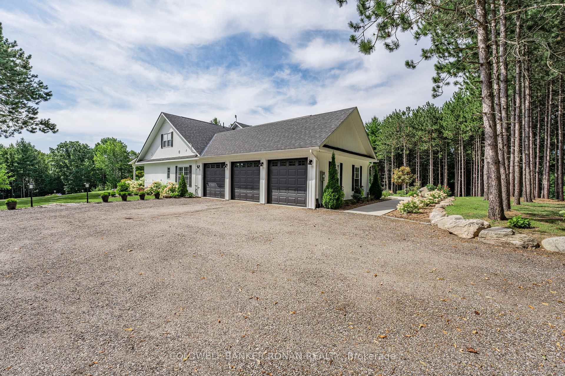 Photo 3 of 287 Dorion Road, Tiny, Rural Tiny — HOMEH