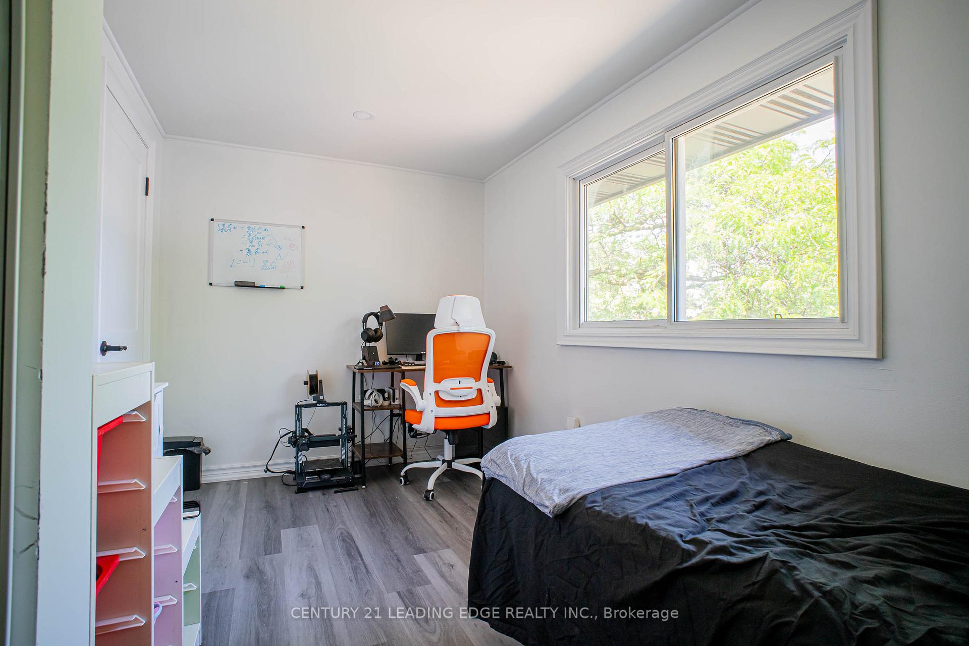 Photo 11 of 77 Elford Crescent, Hamilton, Vincent — HOMEH