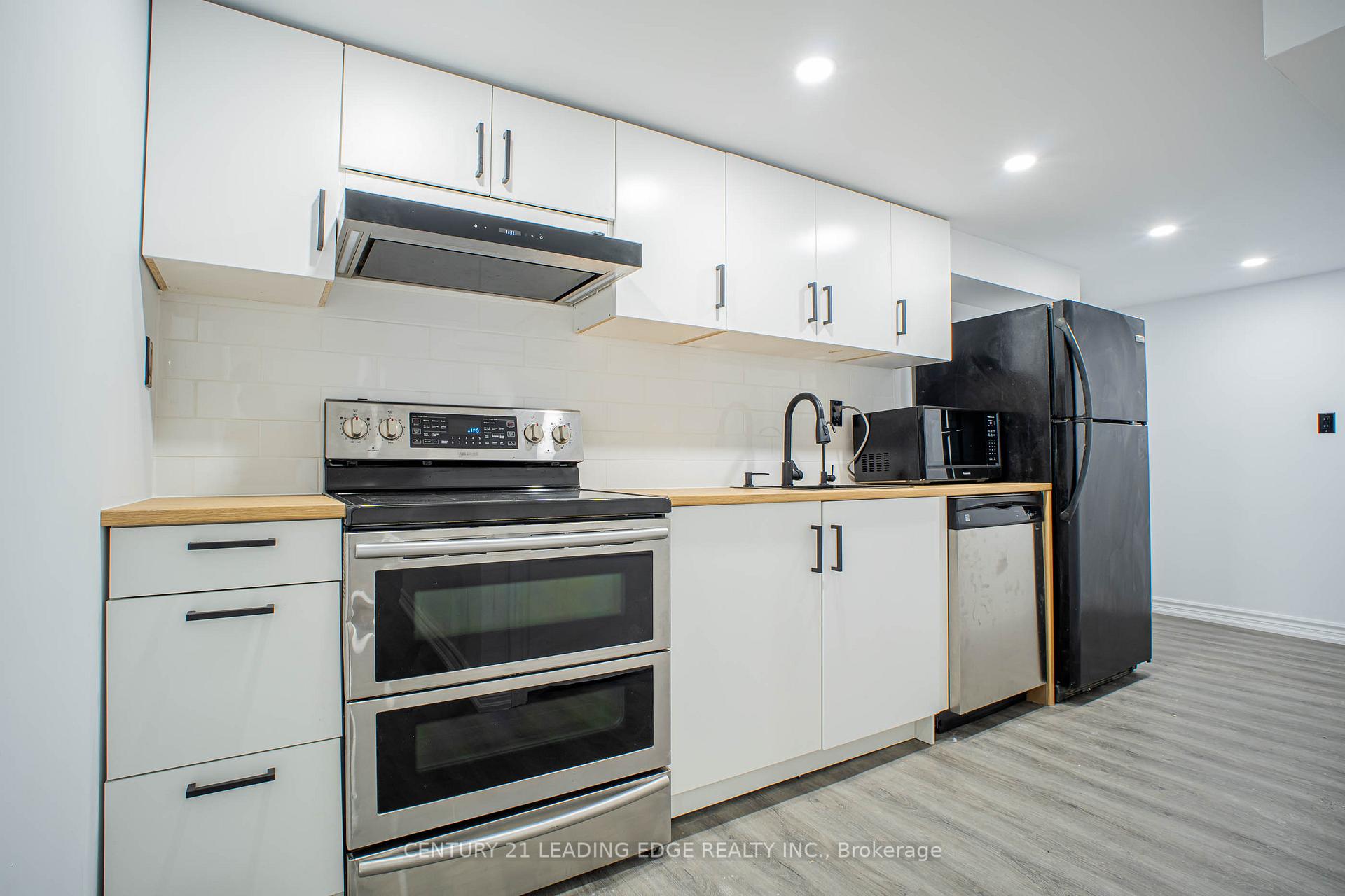Photo 20 of 77 Elford Crescent, Hamilton, Vincent — HOMEH