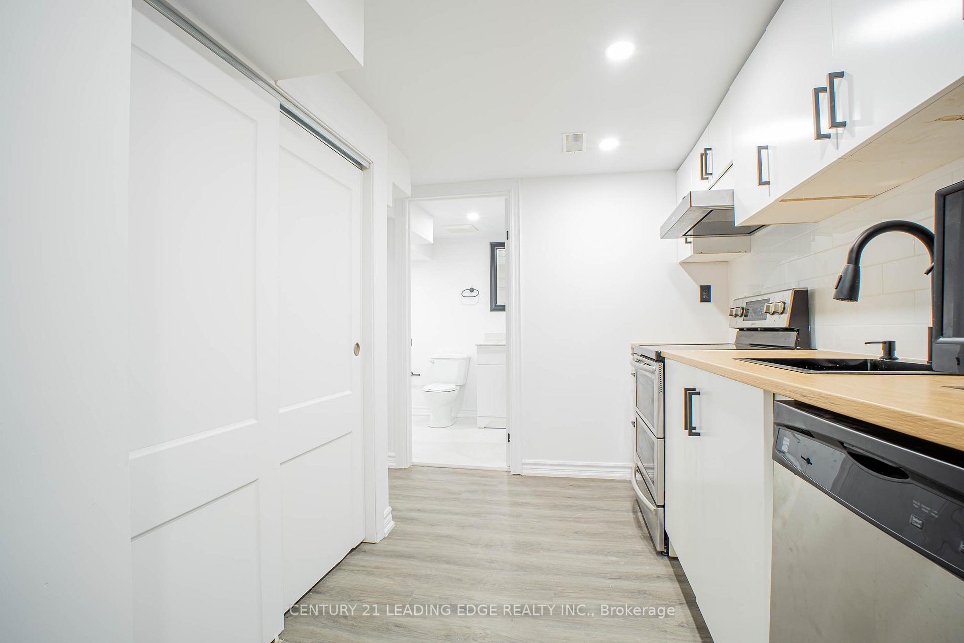 Photo 29 of 77 Elford Crescent, Hamilton, Vincent — HOMEH