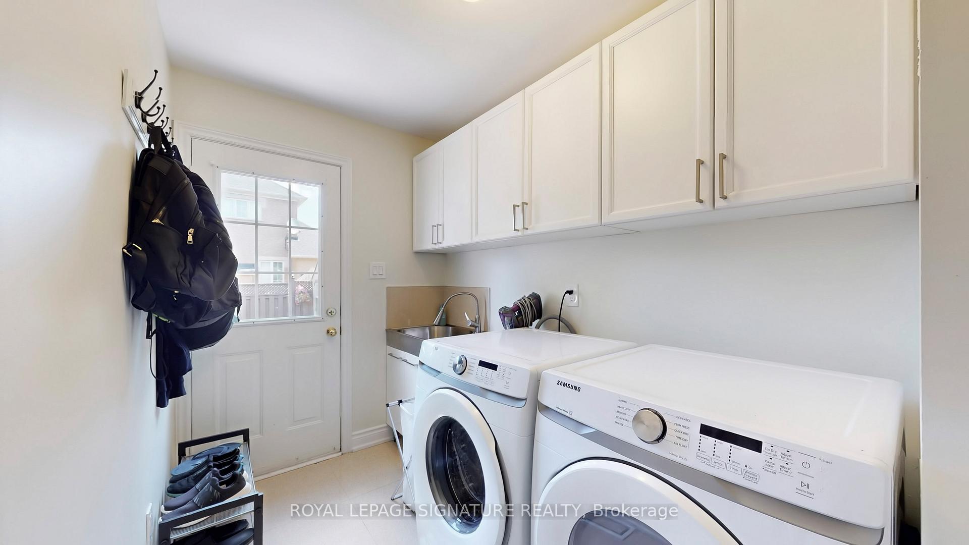 Photo 9 of 25 Sawston Circle, Brampton, Fletcher's Meadow — HOMEH