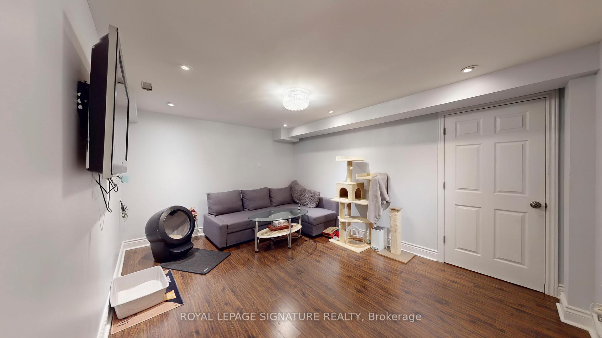 Photo 31 of 25 Sawston Circle, Brampton, Fletcher's Meadow — HOMEH