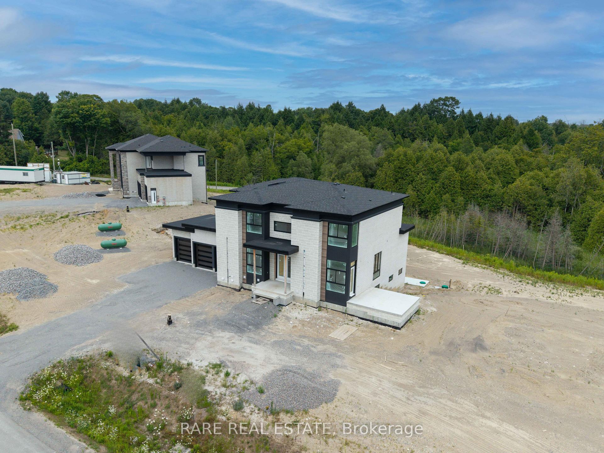 Photo 4 of 5 Openshaw Place, Clarington, Rural Clarington — HOMEH