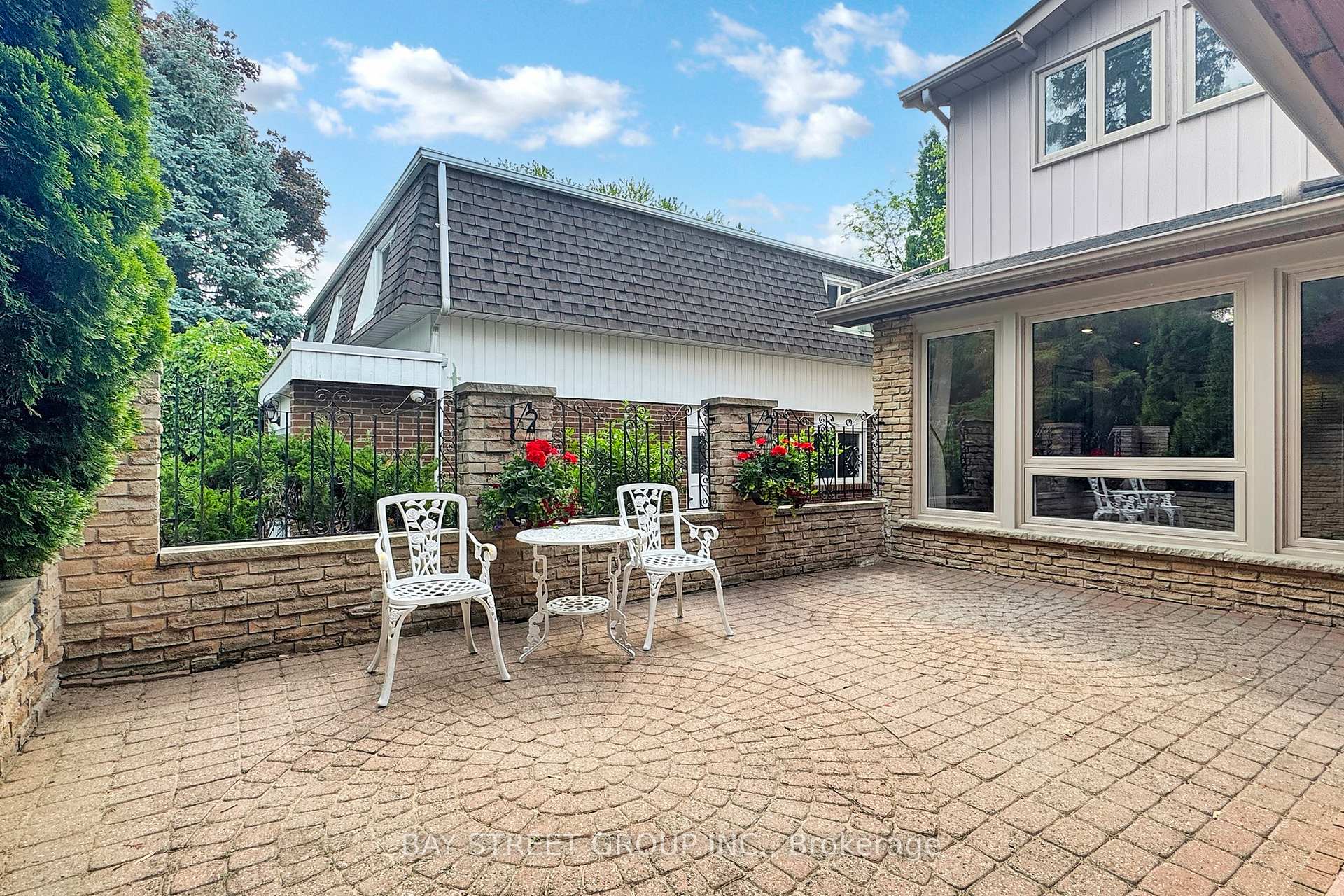 Photo 3 of 33 Roman Road, Markham, German Mills — HOMEH