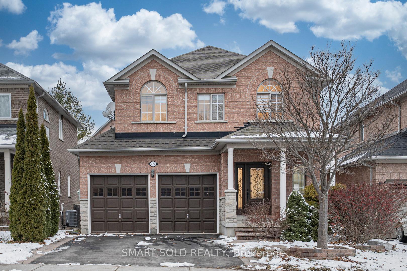 Photo 1 of 224 Summeridge Drive, Vaughan, Patterson — HOMEH