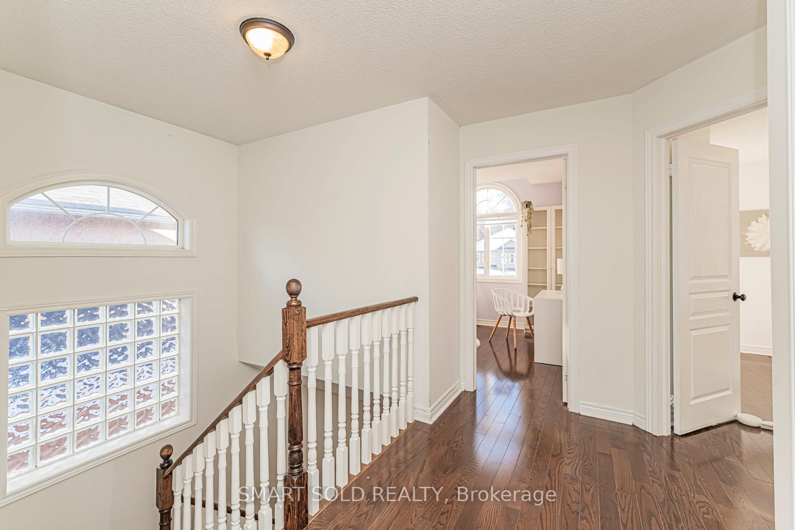 Photo 13 of 224 Summeridge Drive, Vaughan, Patterson — HOMEH