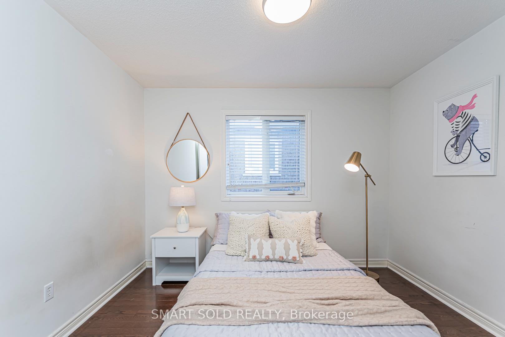 Photo 18 of 224 Summeridge Drive, Vaughan, Patterson — HOMEH