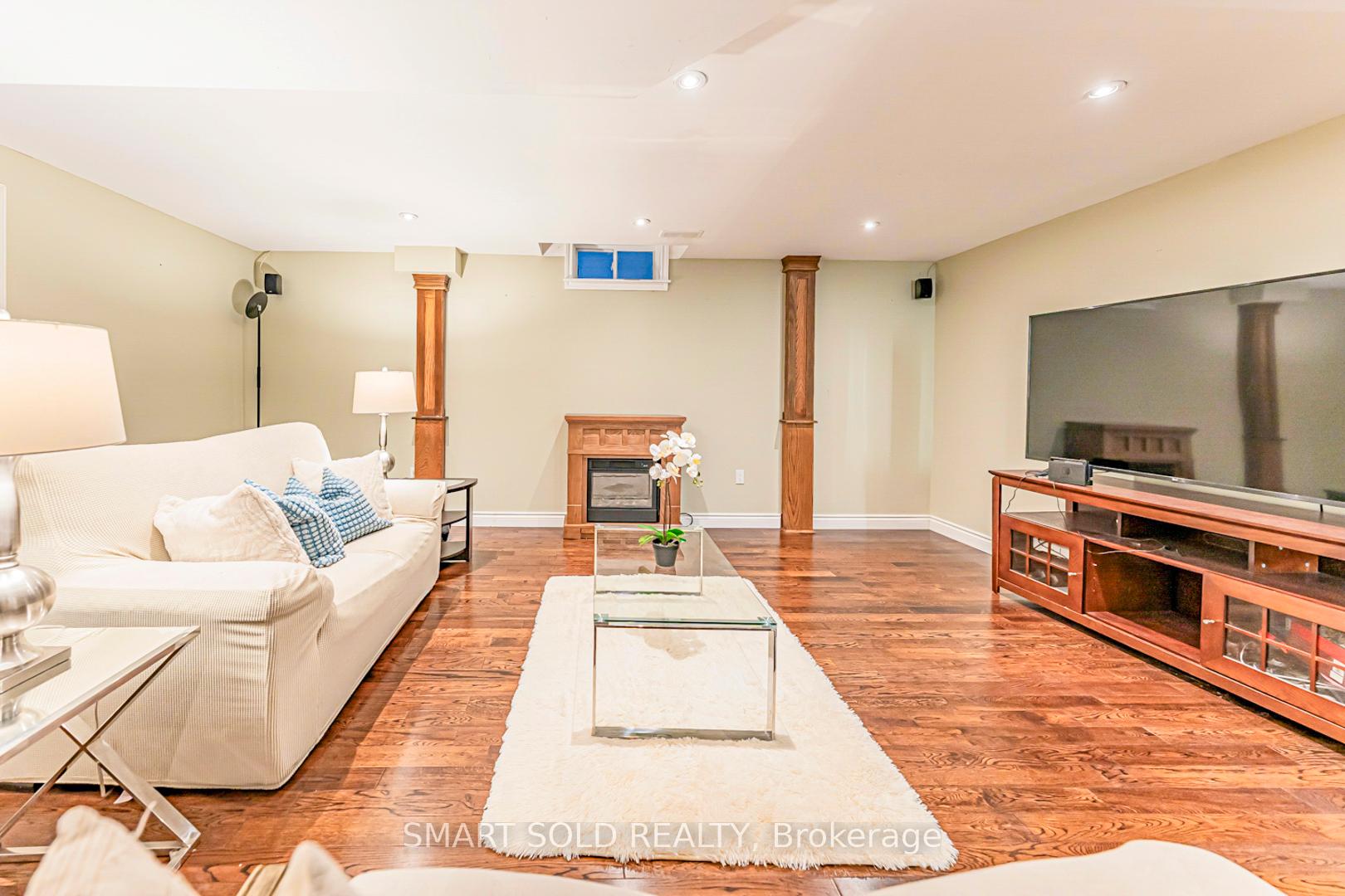 Photo 41 of 224 Summeridge Drive, Vaughan, Patterson — HOMEH