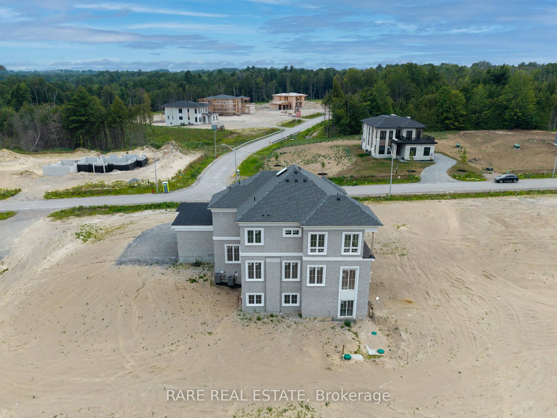 Photo 4 of 9 Openshaw Place, Clarington, Rural Clarington — HOMEH