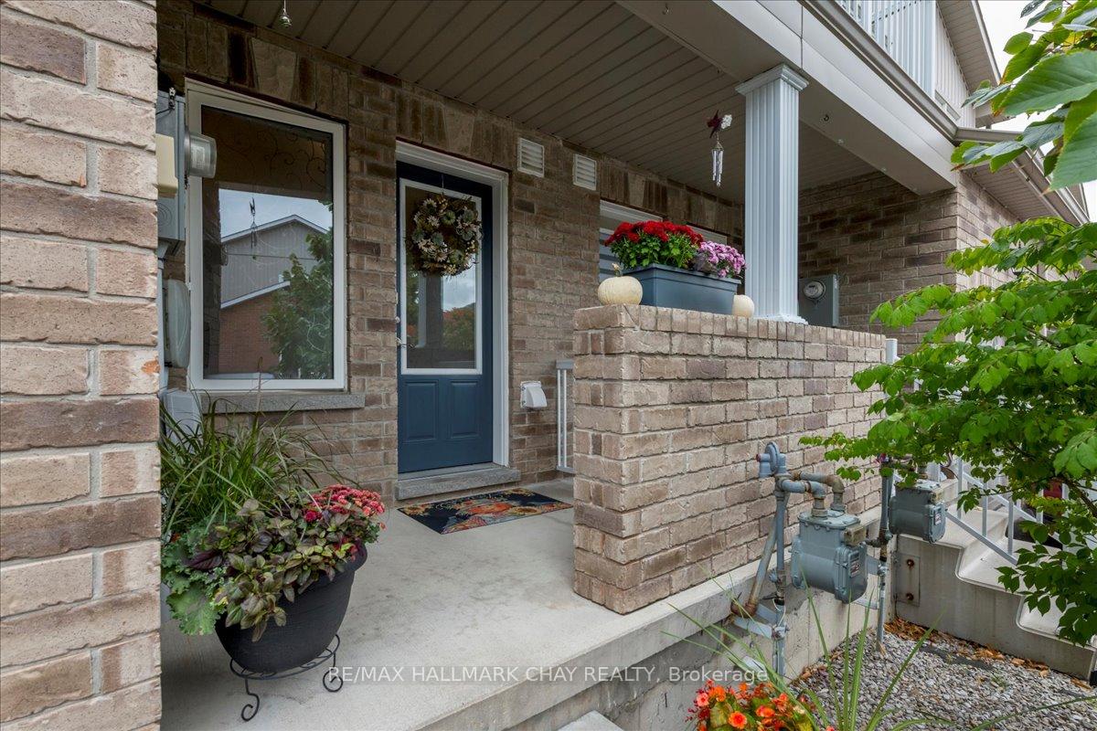 Photo 17 of Unit 7, 90 Sovereigns Gate, Barrie, Innis-Shore — HOMEH
