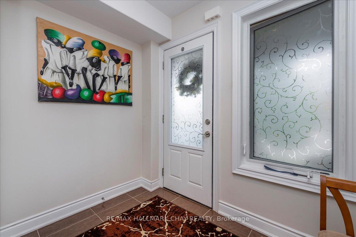 Photo 10 of Unit 7, 90 Sovereigns Gate, Barrie, Innis-Shore — HOMEH