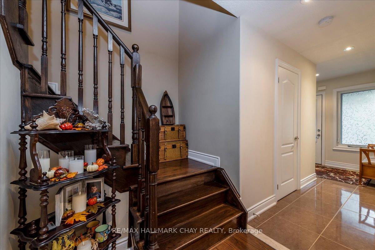 Photo 7 of Unit 7, 90 Sovereigns Gate, Barrie, Innis-Shore — HOMEH