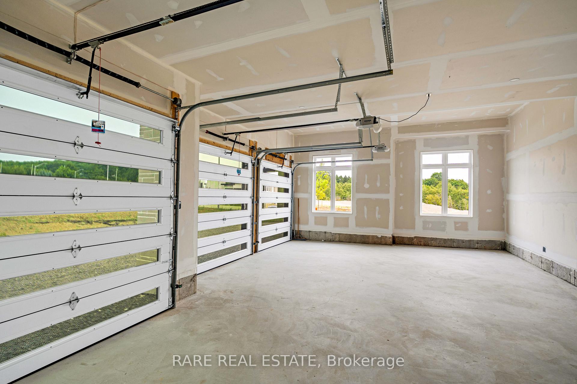 Photo 37 of 14 Openshaw Place, Clarington, Rural Clarington — HOMEH