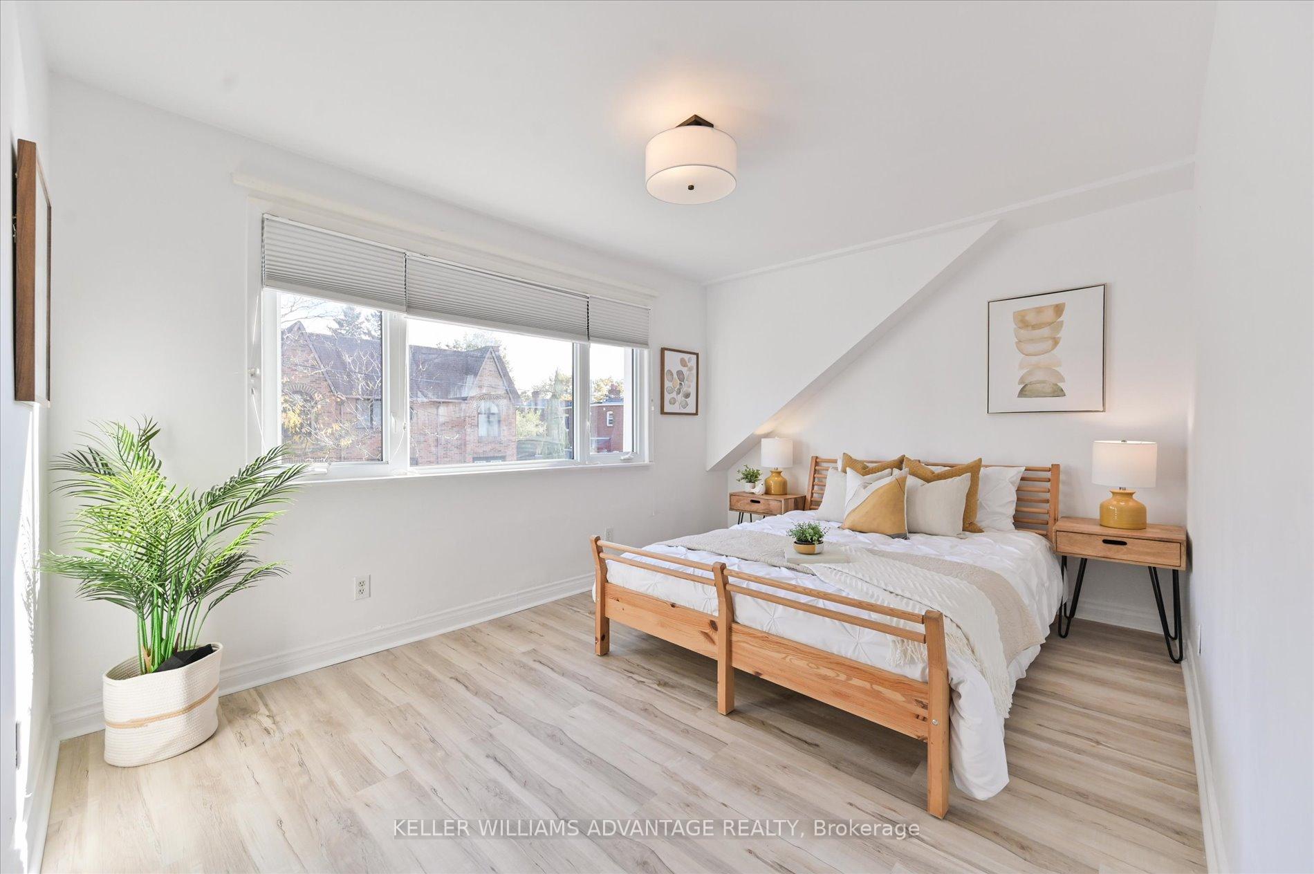 Photo 18 of 10 Amroth Avenue, Toronto, East End-Danforth — HOMEH