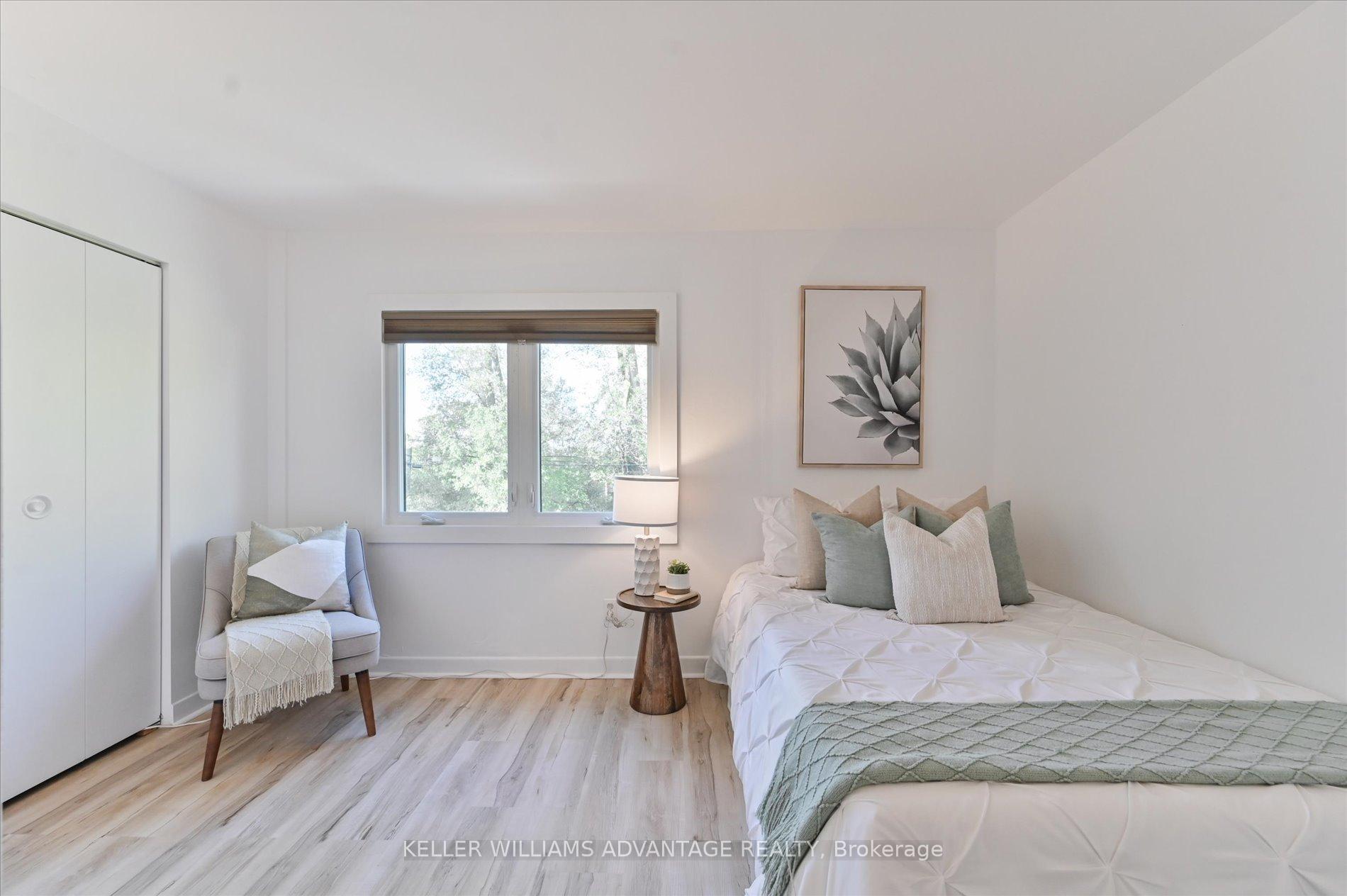 Photo 11 of 10 Amroth Avenue, Toronto, East End-Danforth — HOMEH