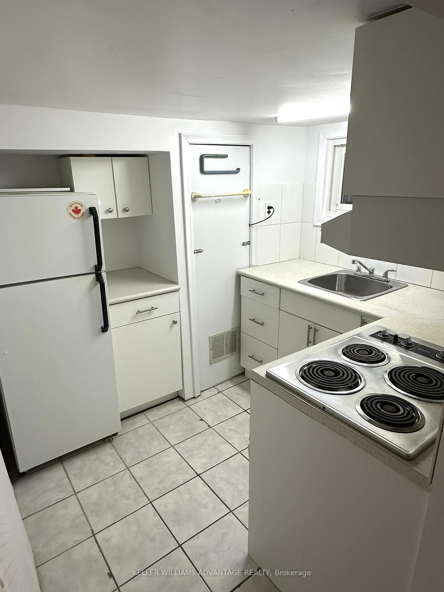 Photo 16 of 10 Amroth Avenue, Toronto, East End-Danforth — HOMEH