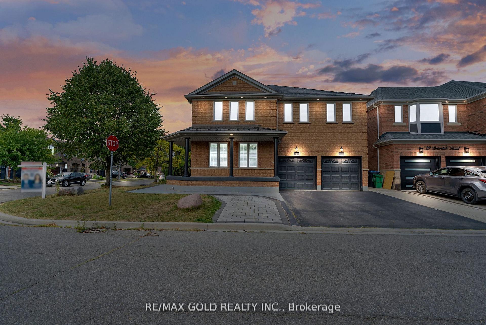 Front of 52 Linderwood Drive N