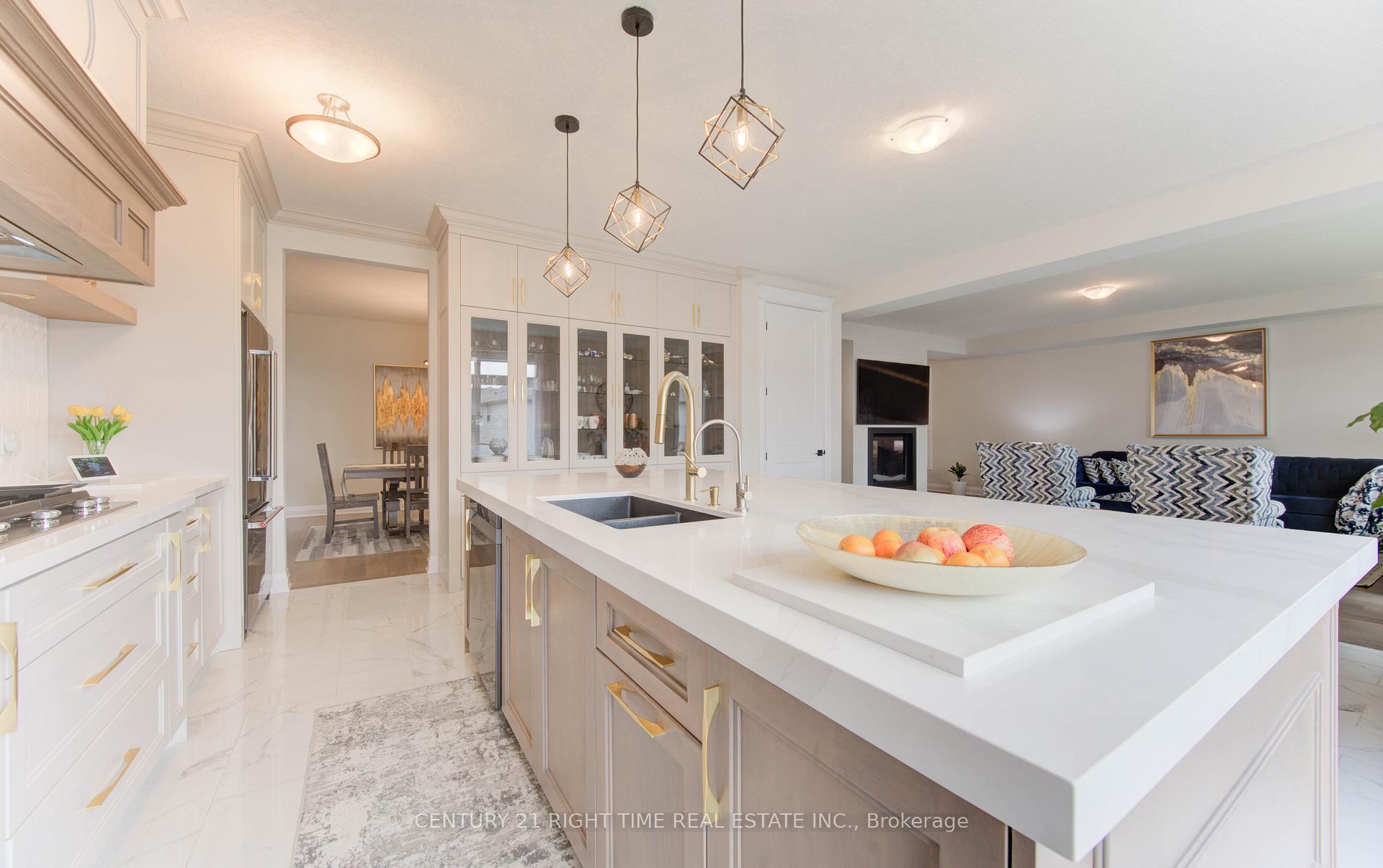 Photo 42 of 546 Bridgemill Crescent, Kitchener — HOMEH