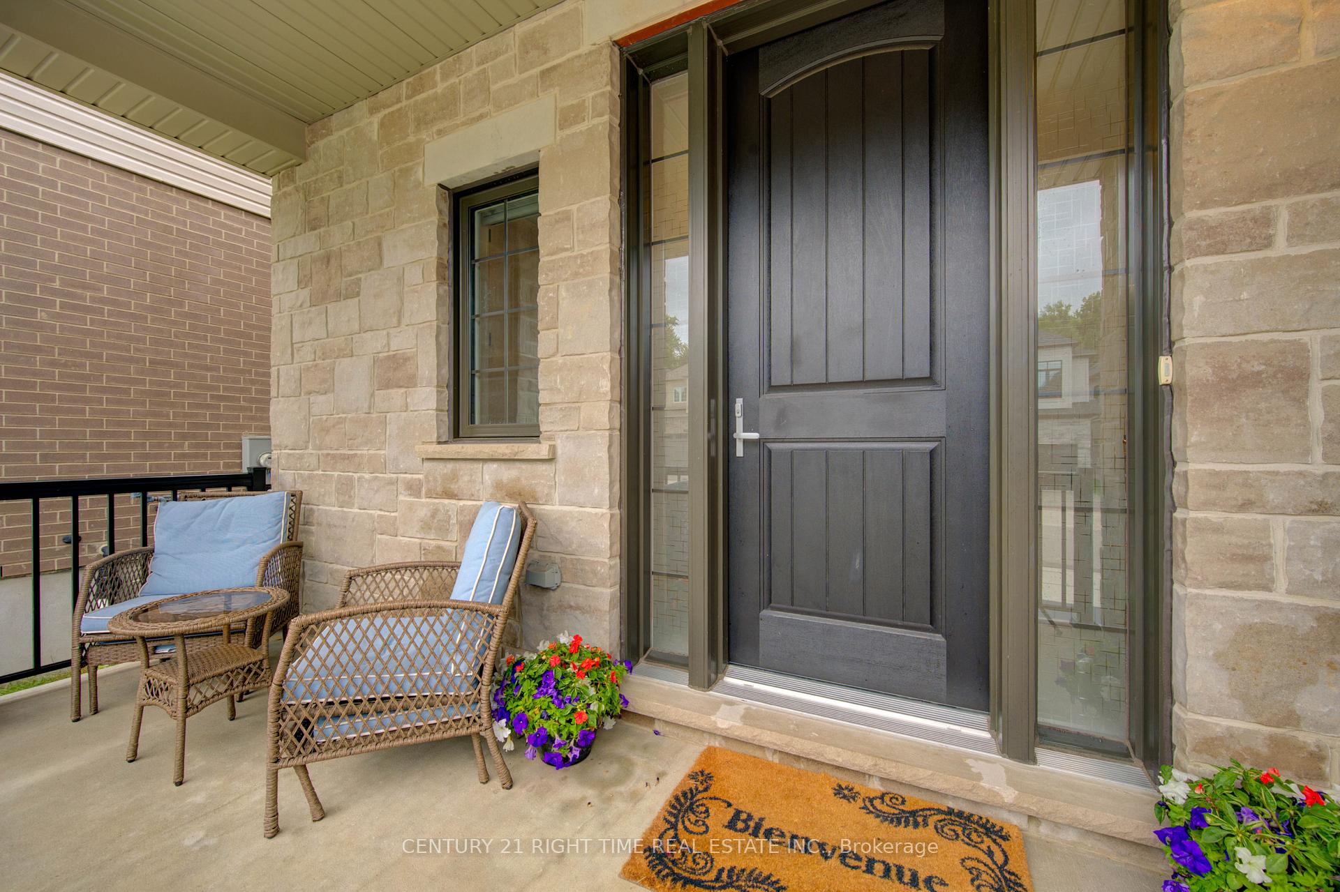 Photo 47 of 546 Bridgemill Crescent, Kitchener — HOMEH