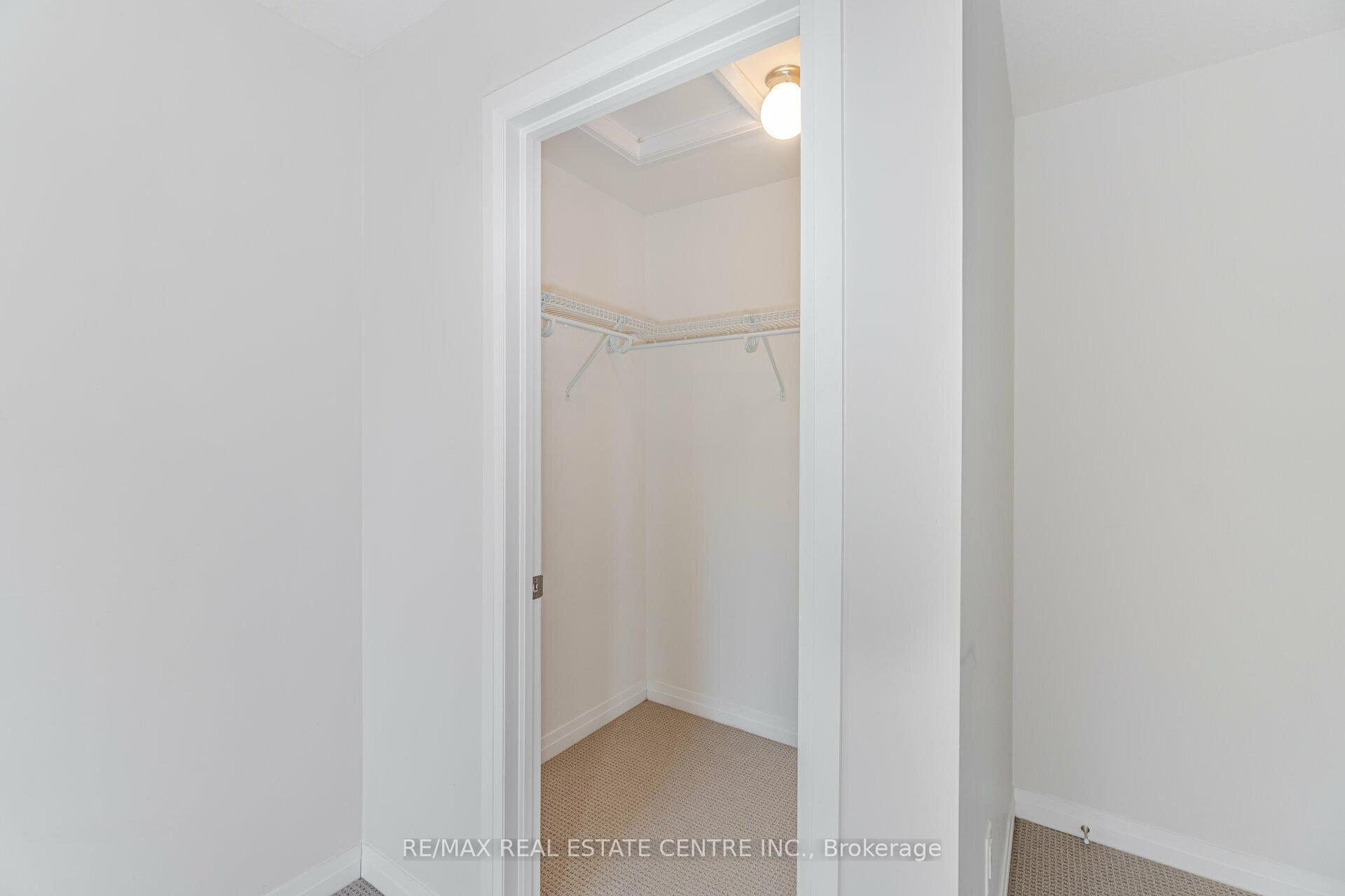 Photo 30 of Unit 48, 30 Times Square Boulevard, Hamilton, Stoney Creek Mountain — HOMEH