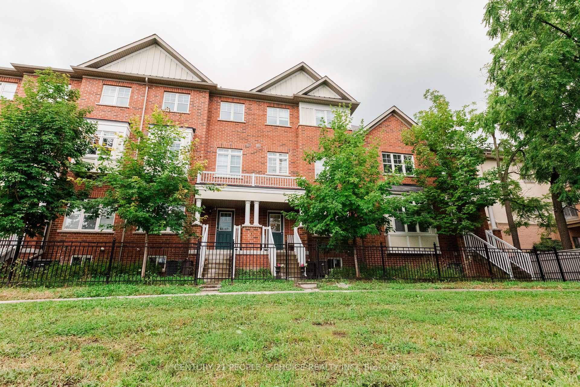 Photo 38 of 102 Roy Grove Way, Markham, Greensborough — HOMEH