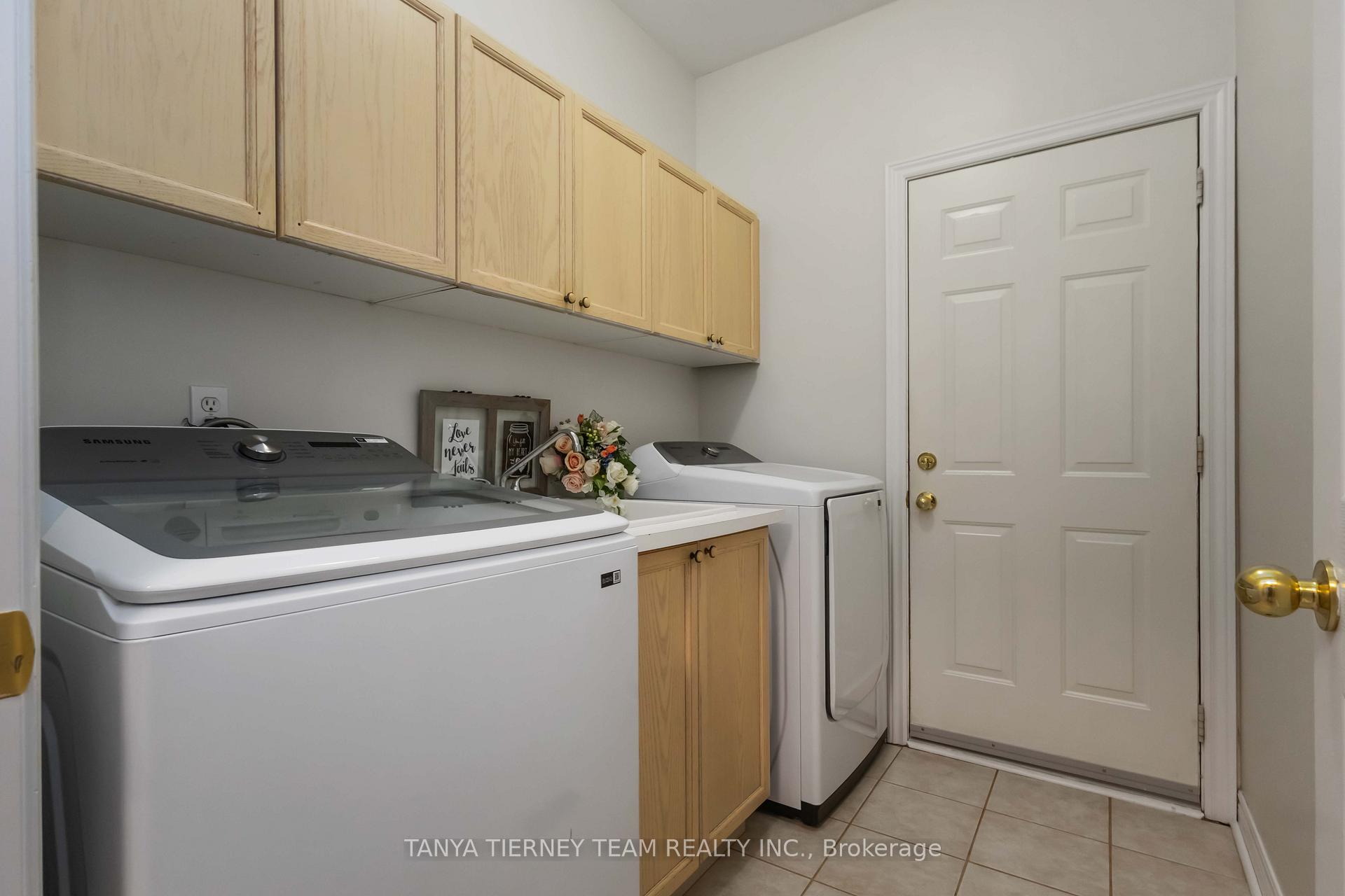 Photo 29 of 26 Wilshire Drive, Whitby, Brooklin — HOMEH