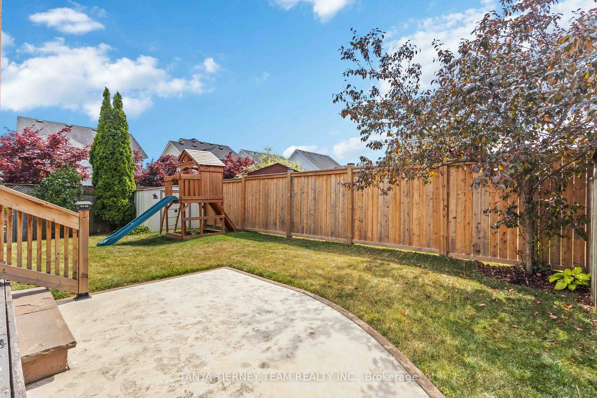 Photo 47 of 26 Wilshire Drive, Whitby, Brooklin — HOMEH