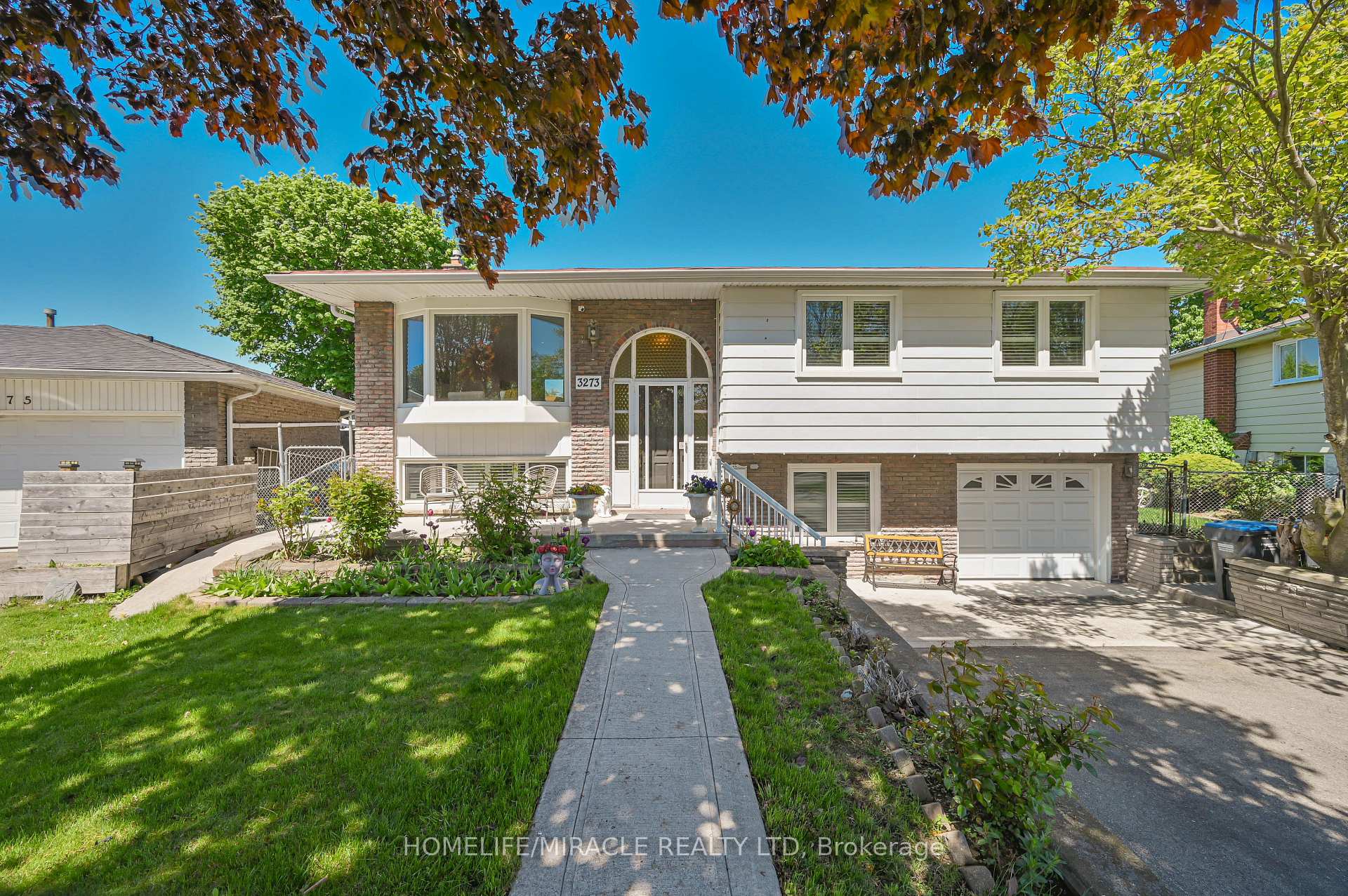 Photo 8 of 3273 Strabane Drive, Mississauga, Erindale — HOMEH