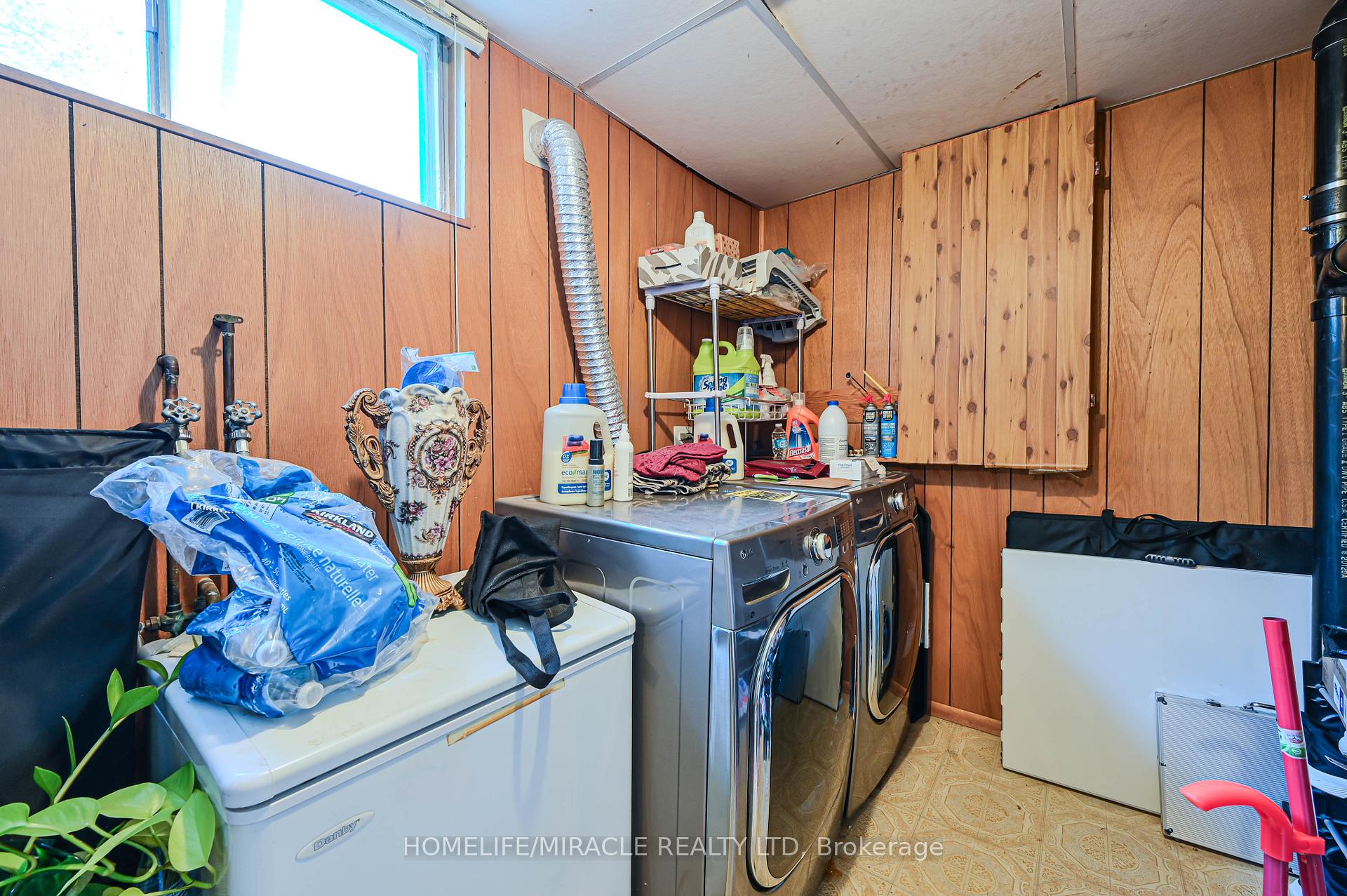 Photo 30 of 3273 Strabane Drive, Mississauga, Erindale — HOMEH