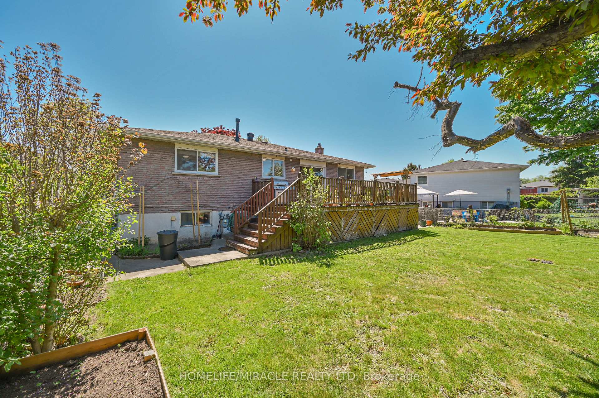 Photo 37 of 3273 Strabane Drive, Mississauga, Erindale — HOMEH