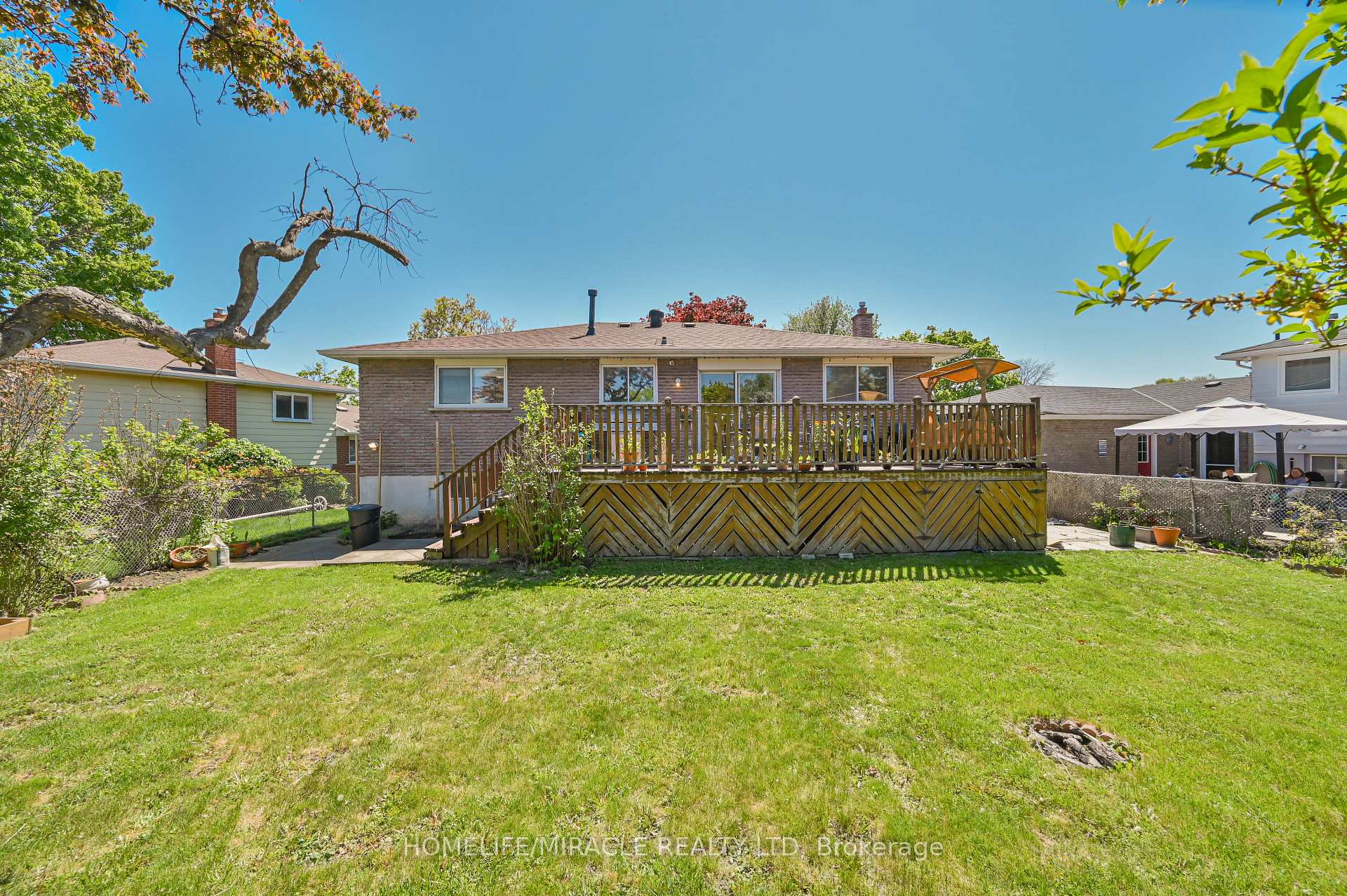 Photo 35 of 3273 Strabane Drive, Mississauga, Erindale — HOMEH