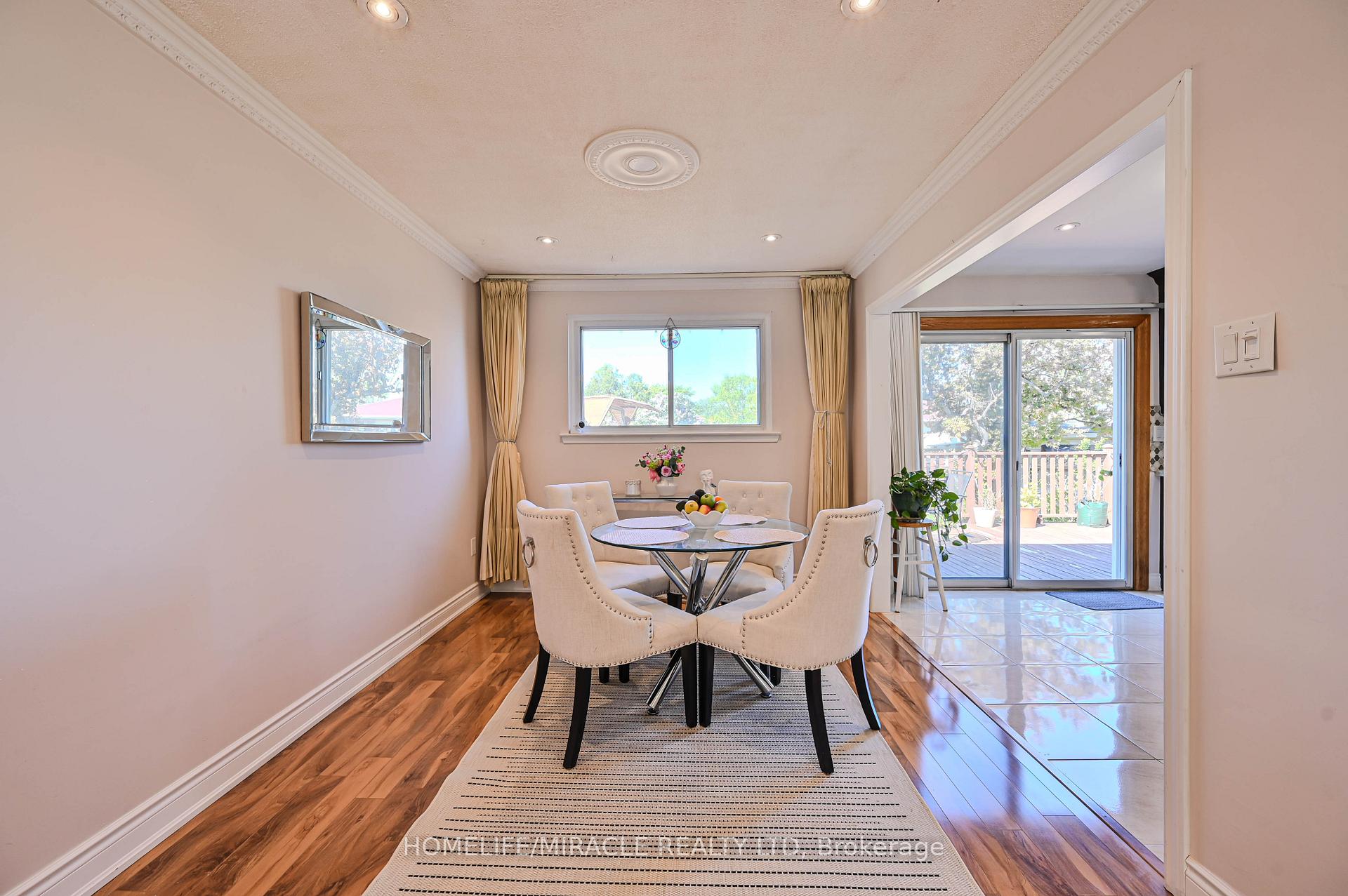 Photo 47 of 3273 Strabane Drive, Mississauga, Erindale — HOMEH