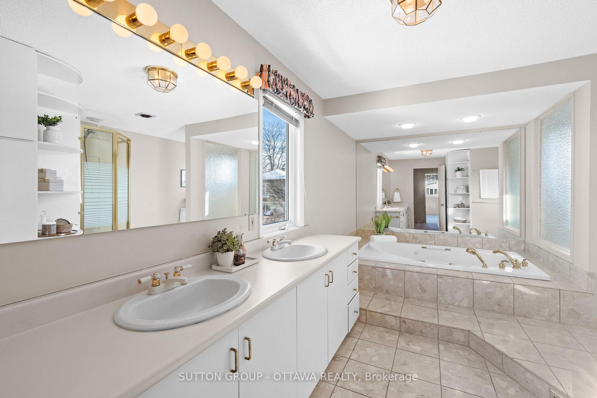Photo 22 of 908 Chaleur Way, Ottawa, Convent Glen — HOMEH