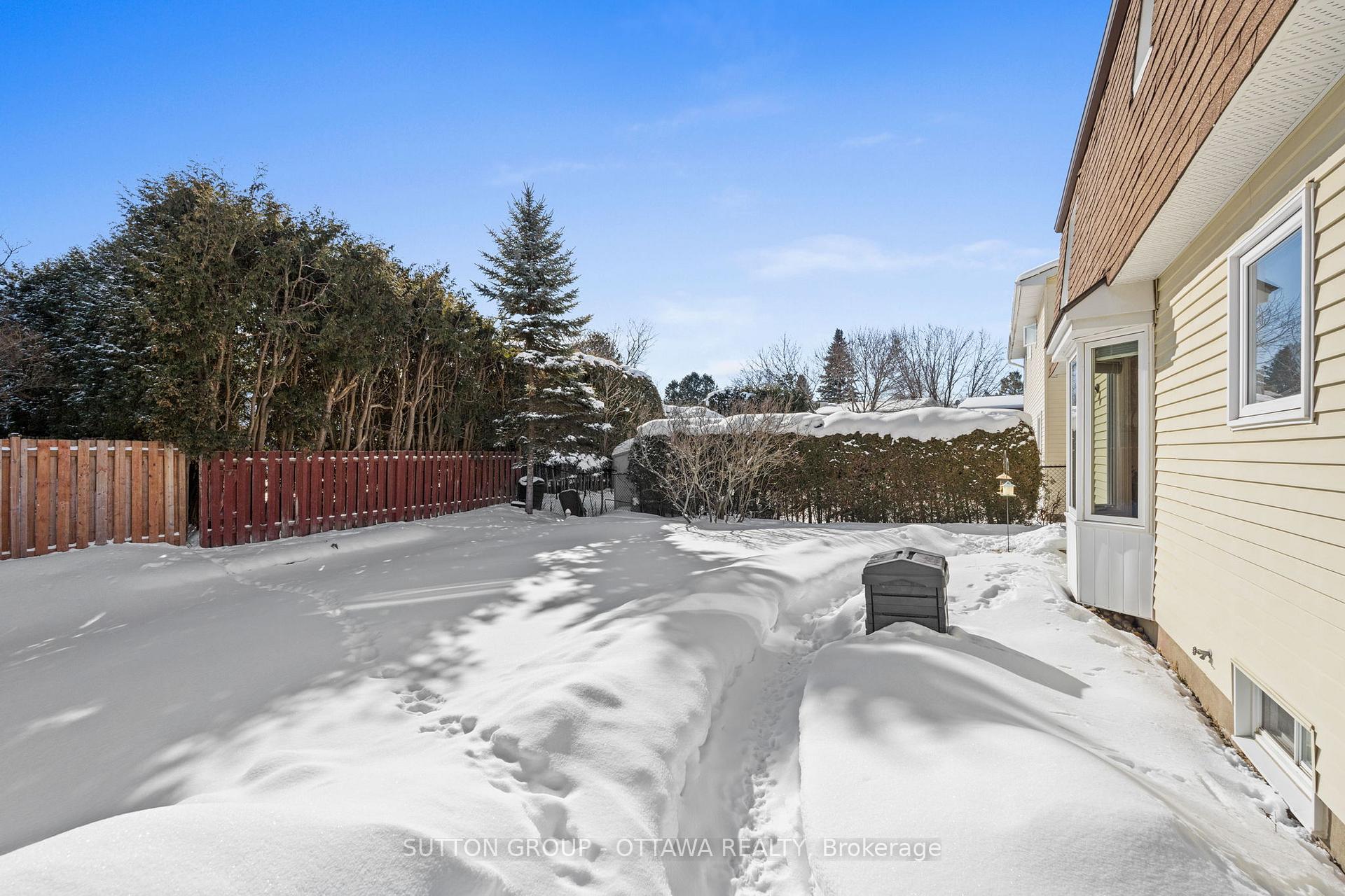 Photo 21 of 908 Chaleur Way, Ottawa, Convent Glen — HOMEH
