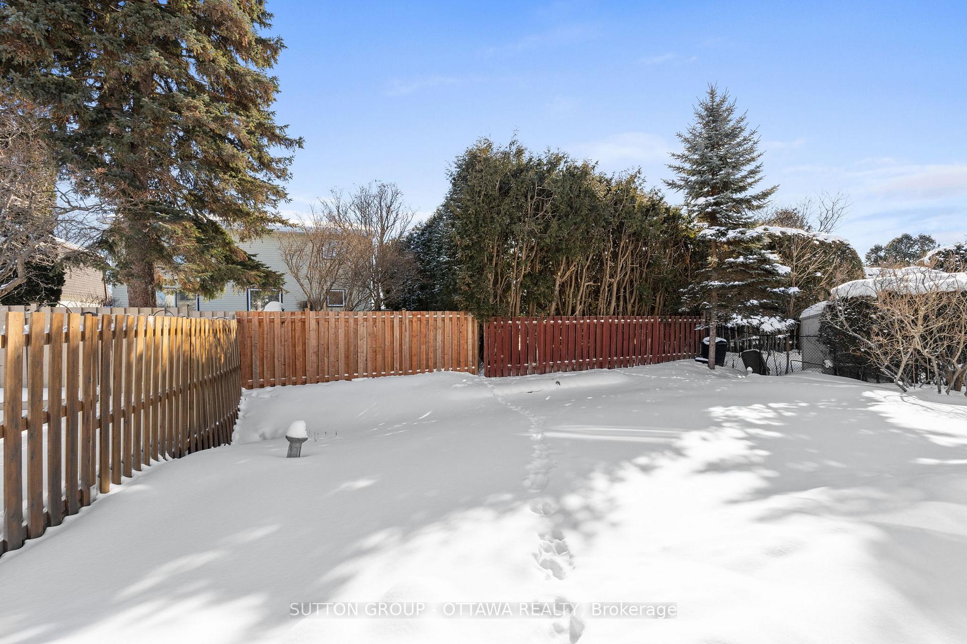 Photo 18 of 908 Chaleur Way, Ottawa, Convent Glen — HOMEH