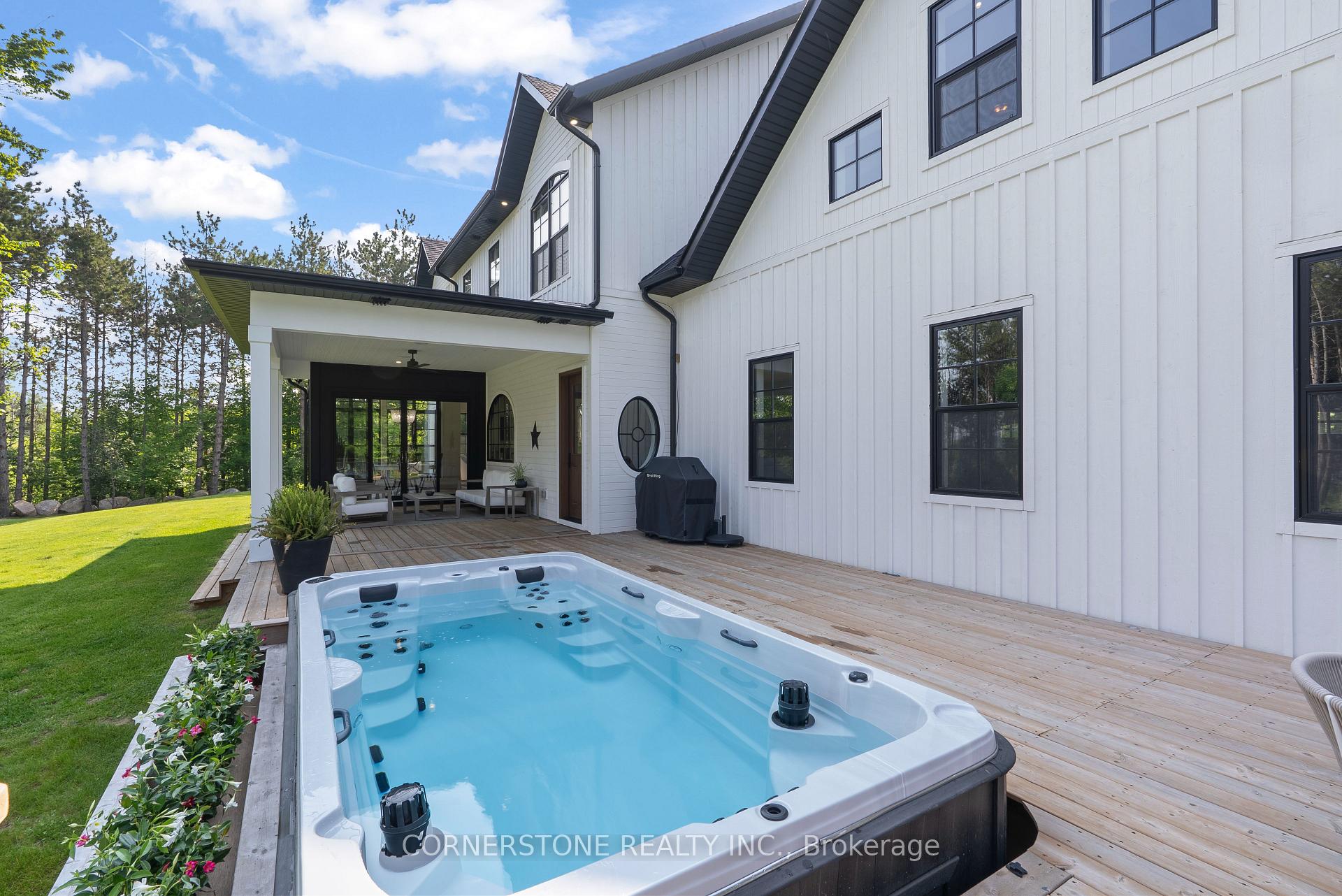 Photo 5 of 115 Rue Lafontaine Road E, Tiny, Lafontaine — HOMEH