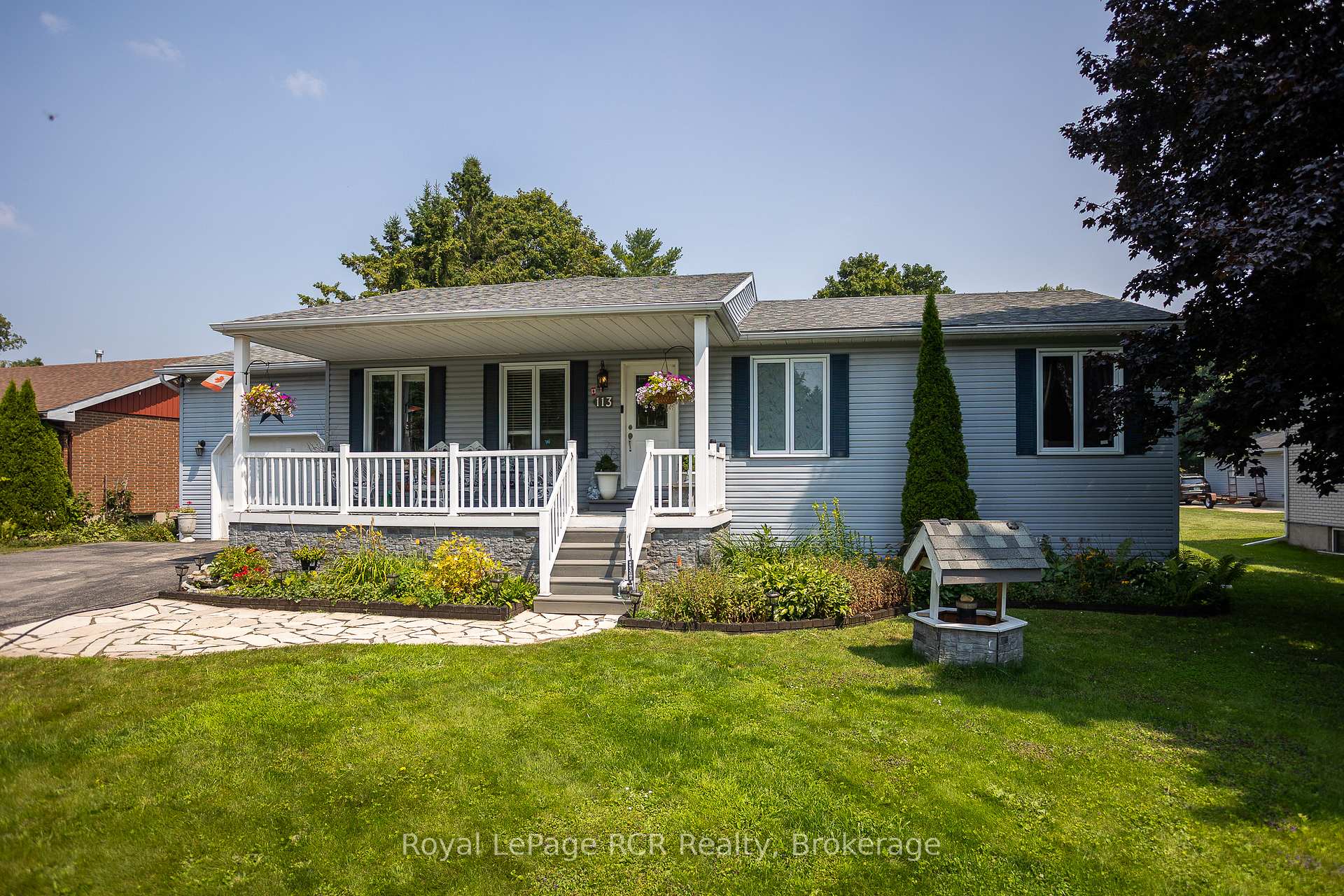 Front of 113 Glenwood Place