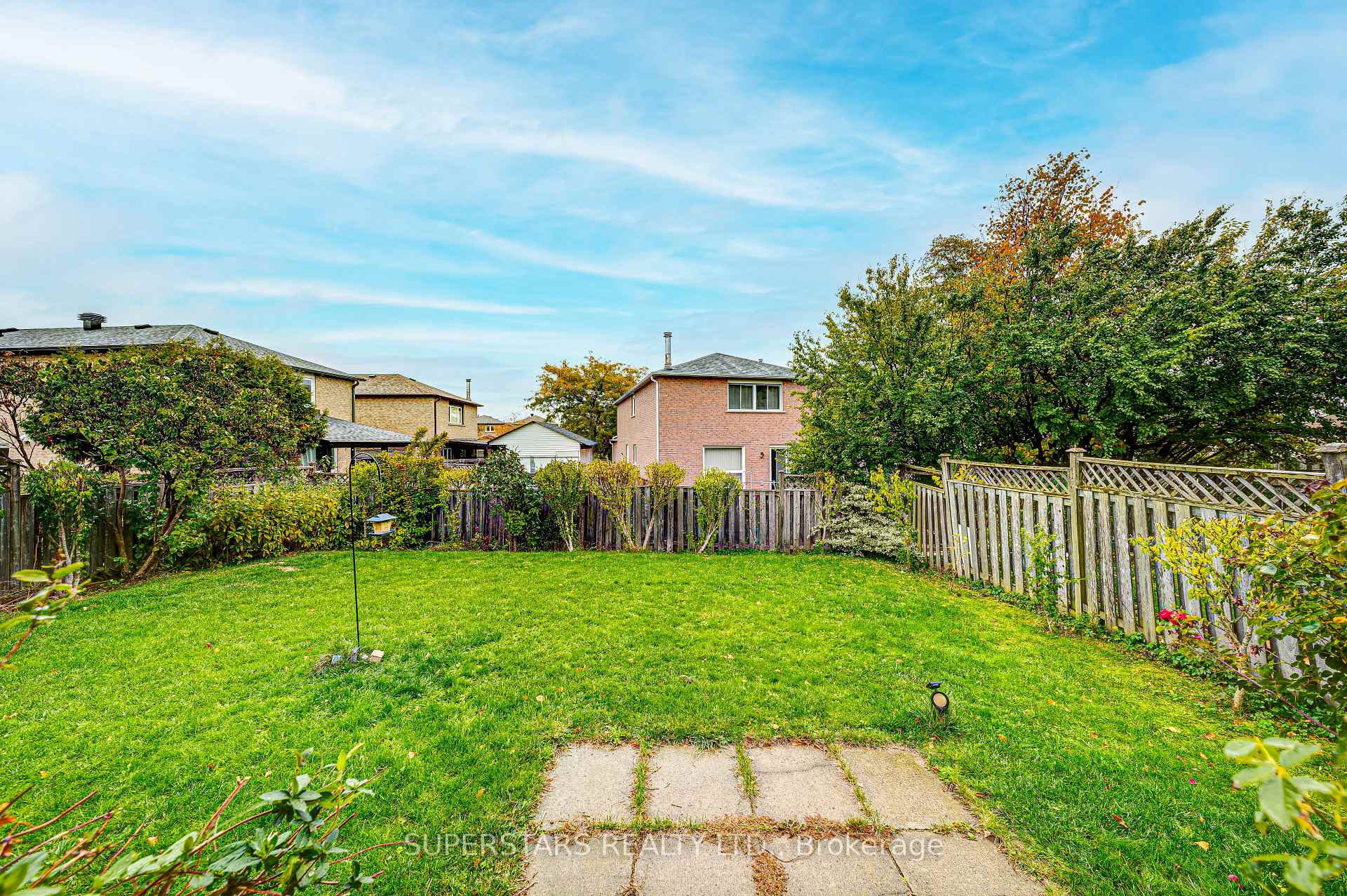 Photo 26 of 17 Hillcroft Drive, Markham, Milliken Mills East — HOMEH
