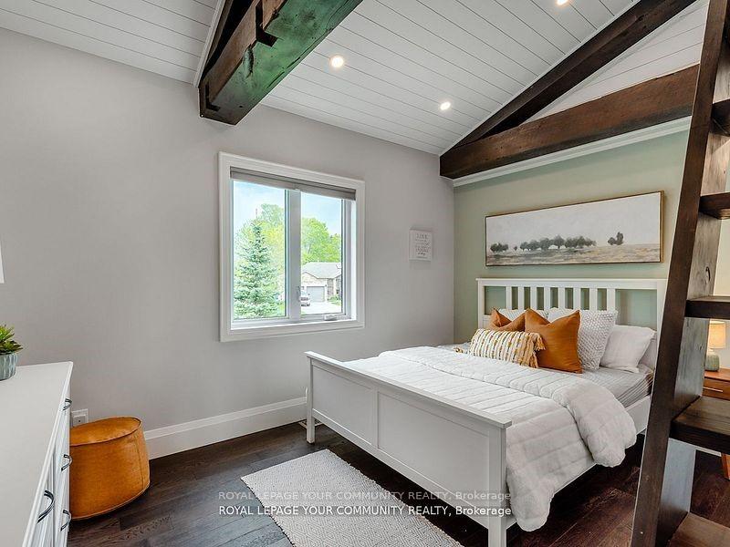 Photo 33 of 58 Marlow Circle, Springwater, Hillsdale — HOMEH