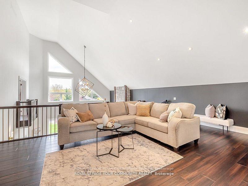 Photo 11 of 58 Marlow Circle, Springwater, Hillsdale — HOMEH