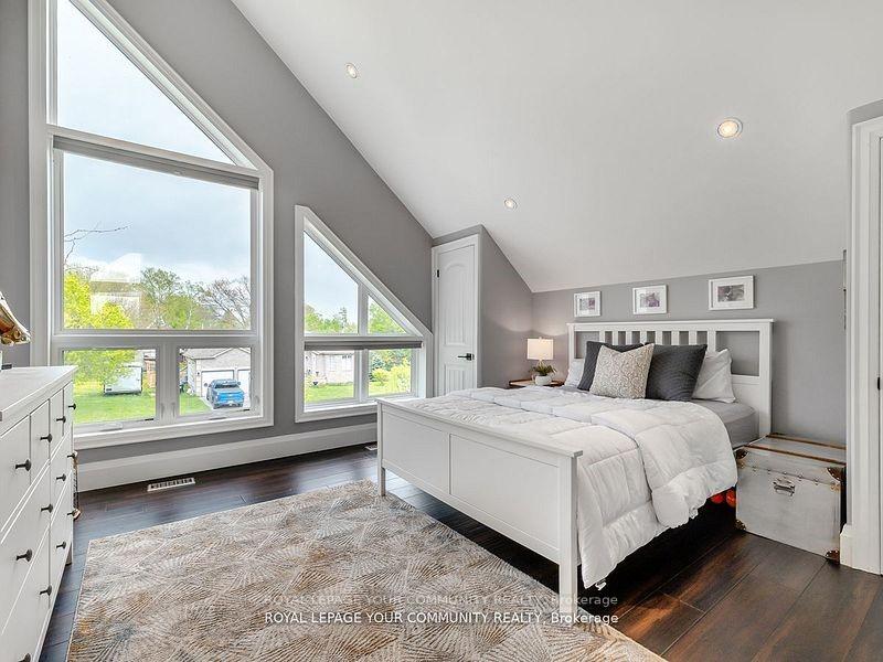 Photo 13 of 58 Marlow Circle, Springwater, Hillsdale — HOMEH