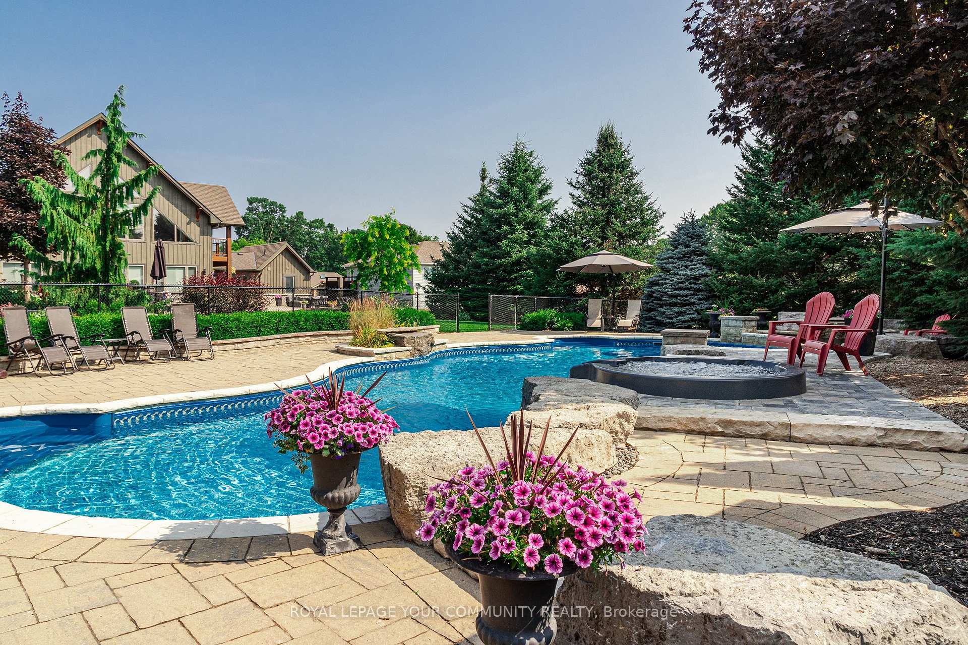 Photo 40 of 58 Marlow Circle, Springwater, Hillsdale — HOMEH