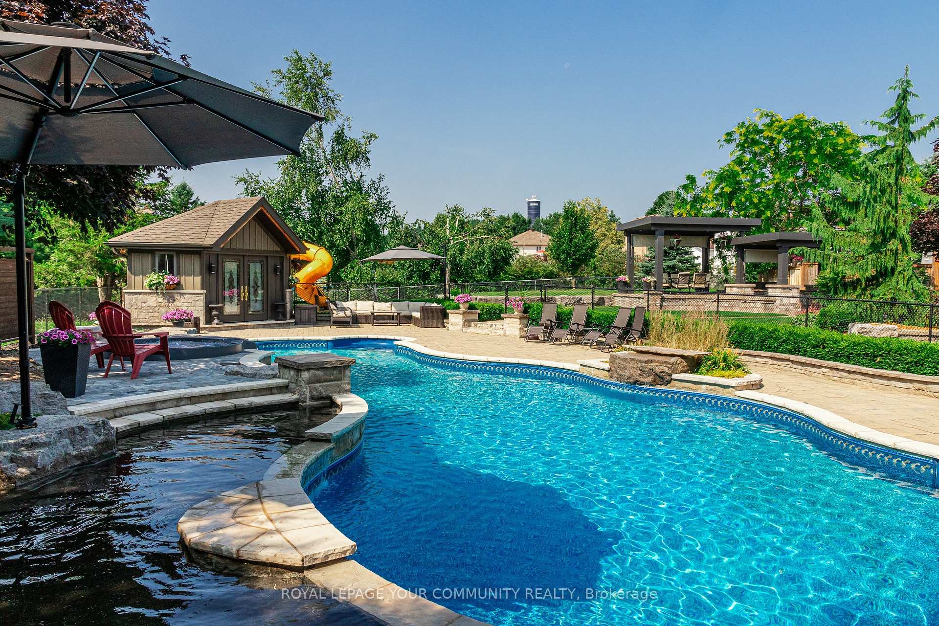 Photo 39 of 58 Marlow Circle, Springwater, Hillsdale — HOMEH