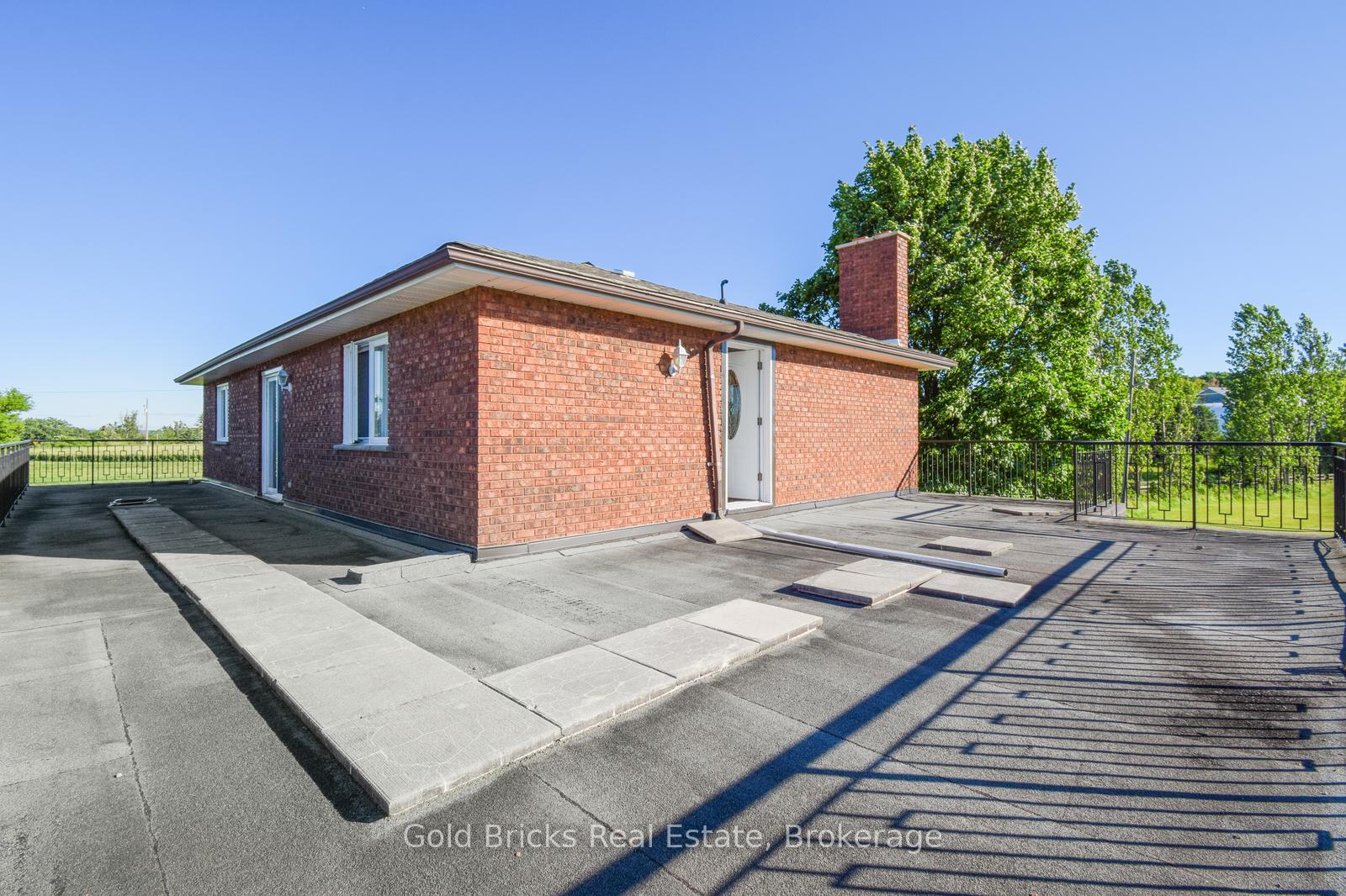 Photo 21 of 2052 18th Side Road, New Tecumseth, Tottenham — HOMEH