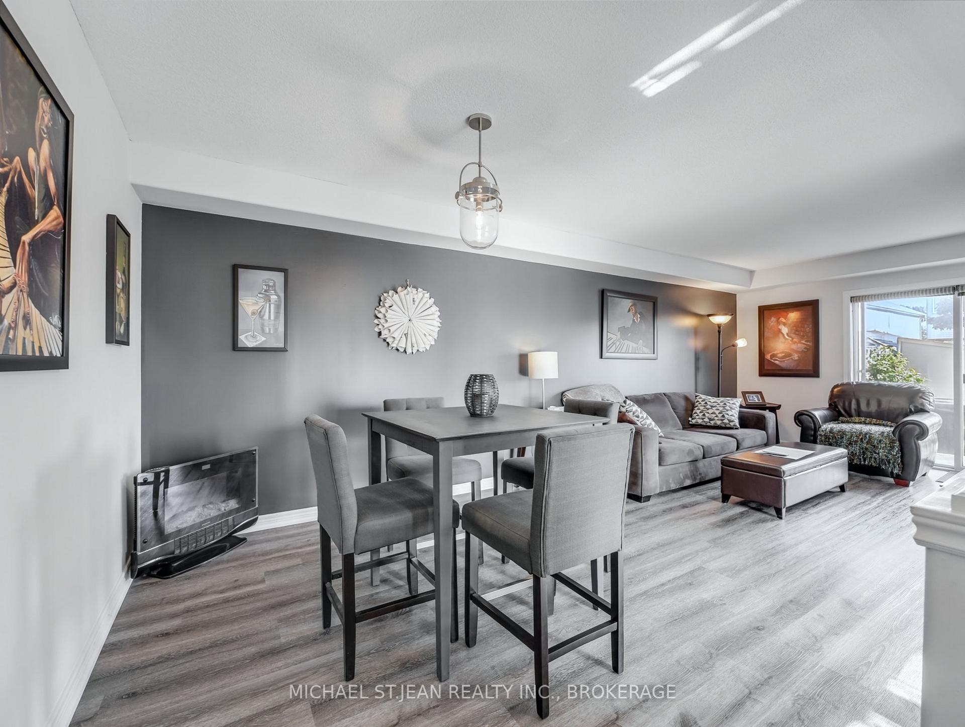 Photo 10 of Unit 19, 242 Upper Mount Albion Road, Hamilton, Stoney Creek — HOMEH