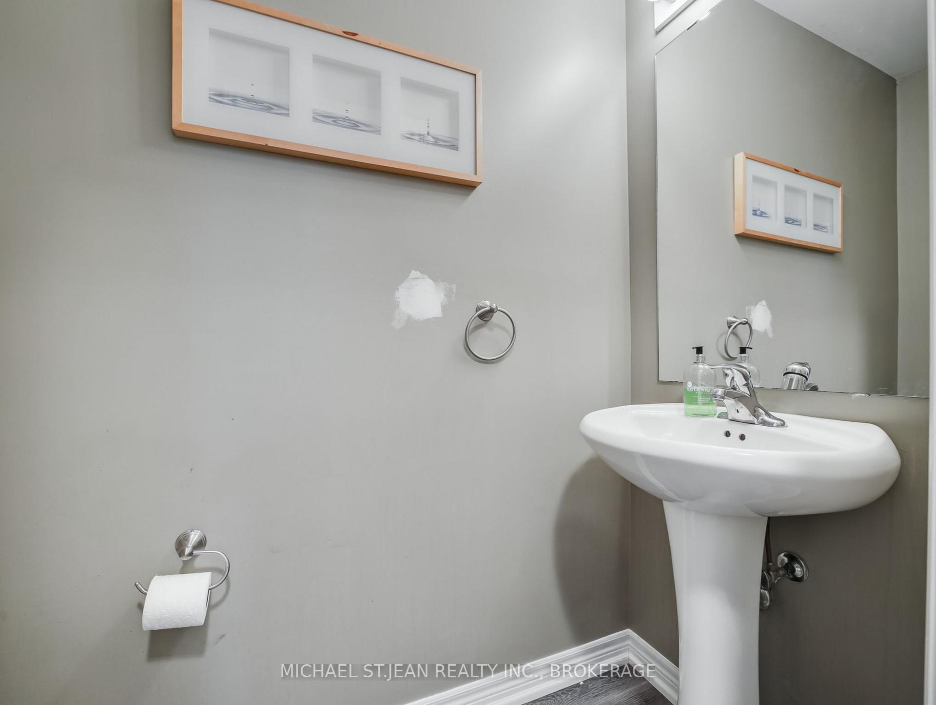 Photo 4 of Unit 19, 242 Upper Mount Albion Road, Hamilton, Stoney Creek — HOMEH
