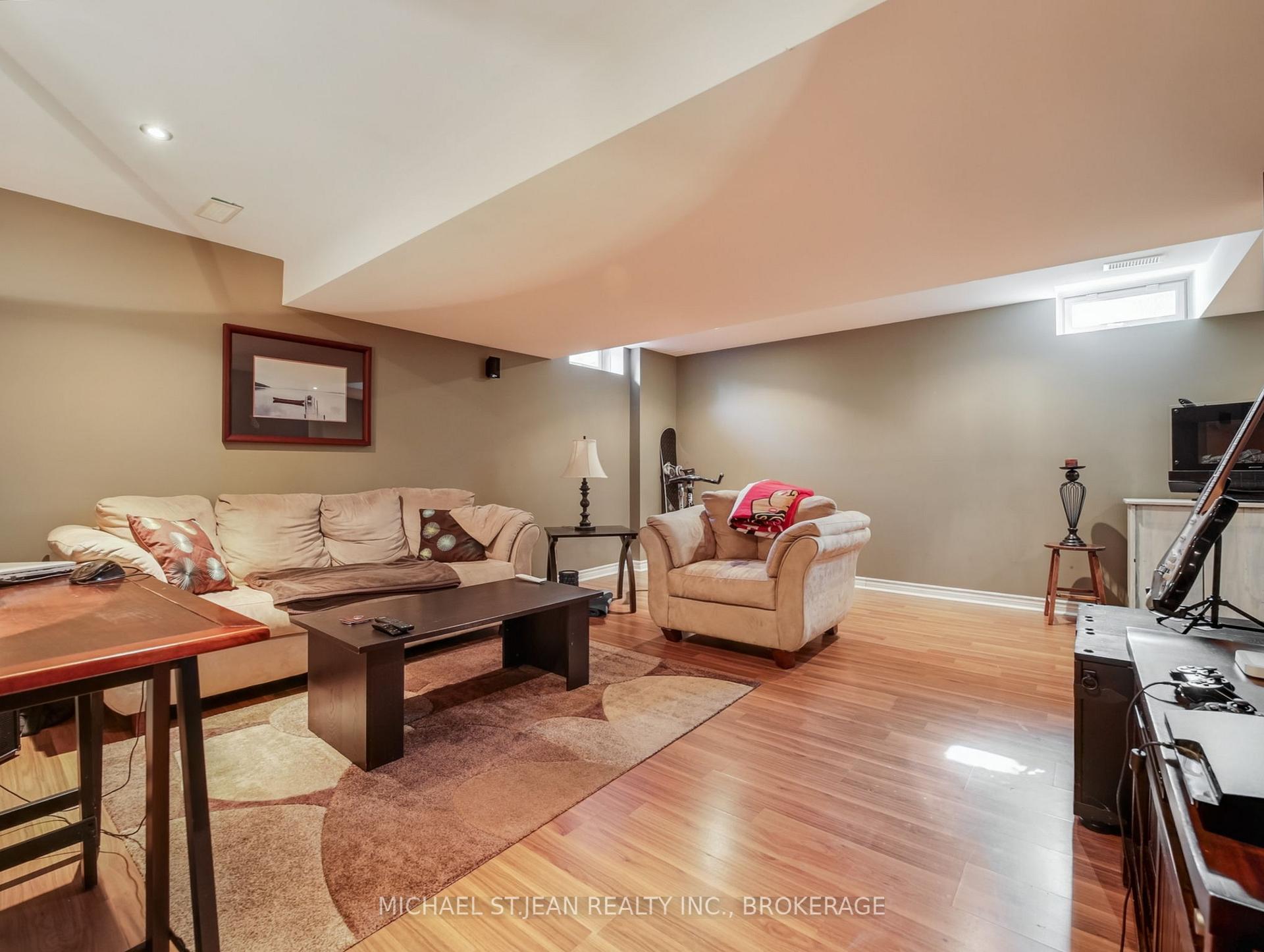 Photo 37 of Unit 19, 242 Upper Mount Albion Road, Hamilton, Stoney Creek — HOMEH